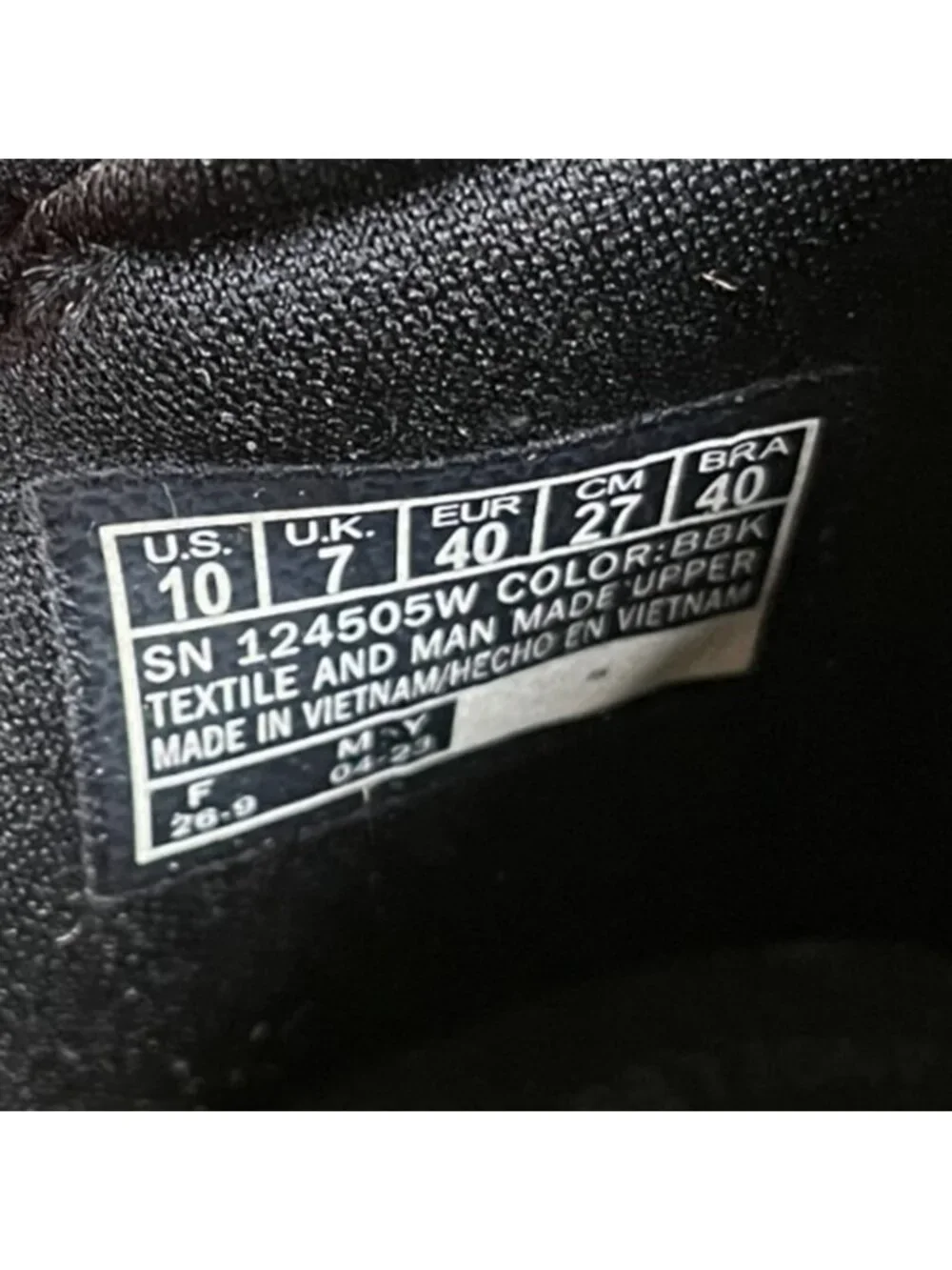 Skechers please review